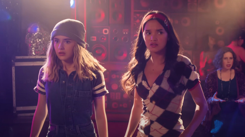 Harper (Julia Butters) and Lily (Sophia Hammons) as they're about to get body-swapped at a club in Freakier Friday