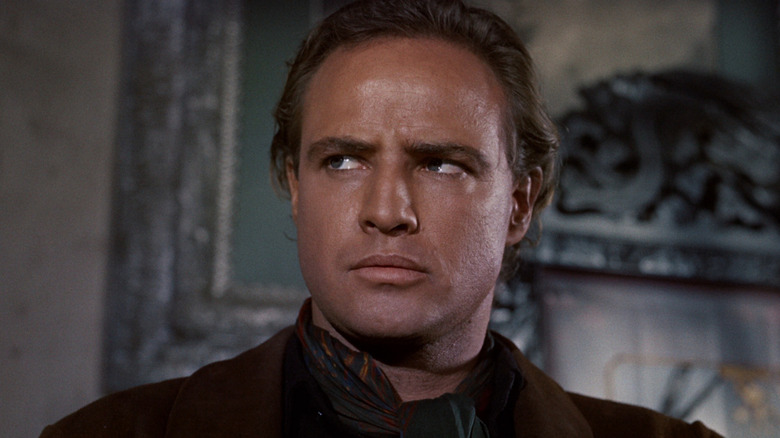 Marlon Brando believes something is amiss as Rio in One-Eyed Jacks