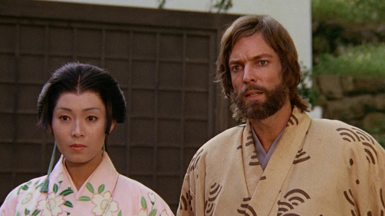 Shogun (1980), Mariko and Blackthorne looking ahead in concern