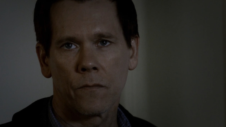 Kevin Bacon's Ryan Hardy is seen in closeup in The Following